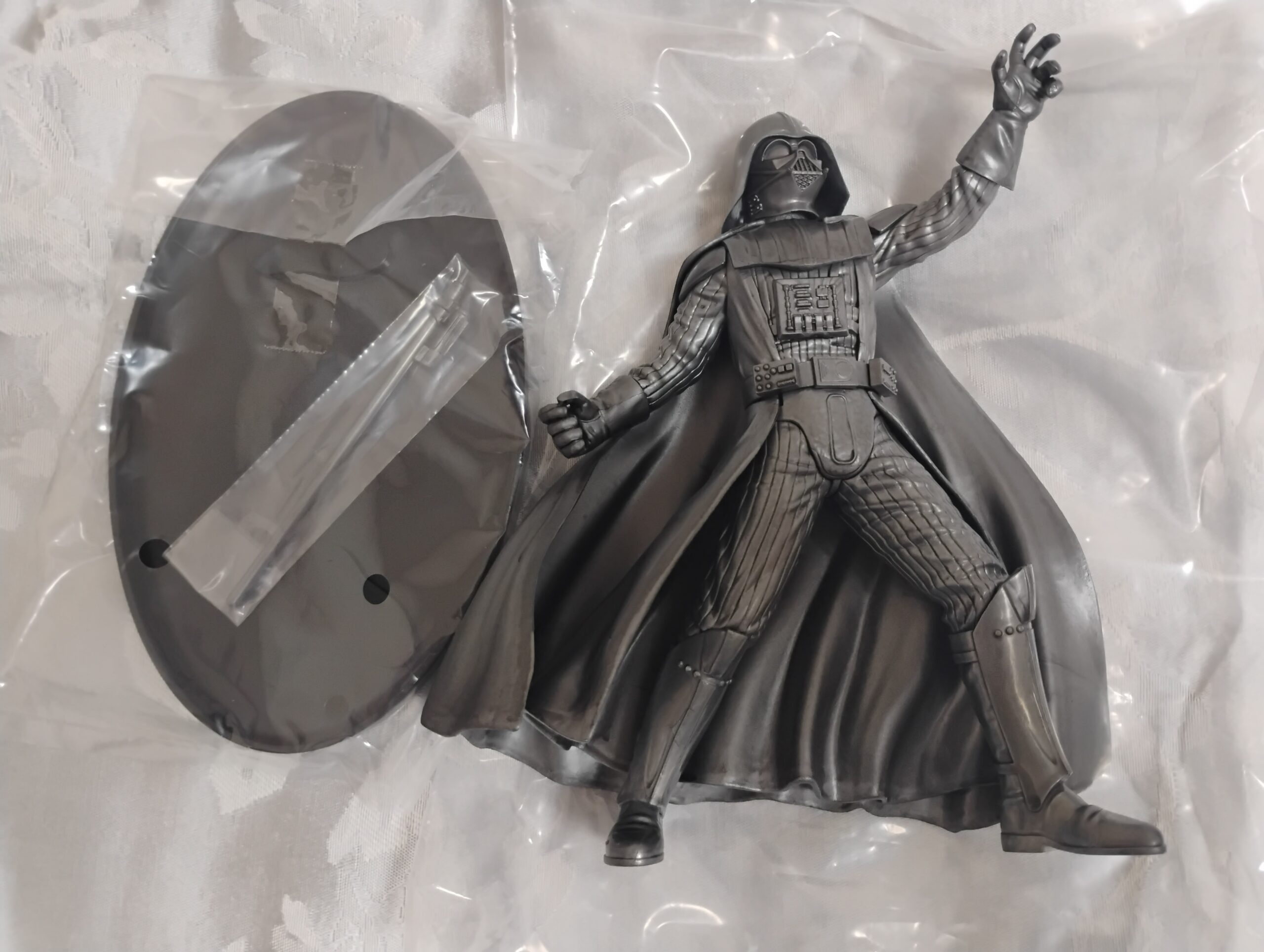 Figurine Dark Vador Star Wars statue monochrome Sega – Image 2
